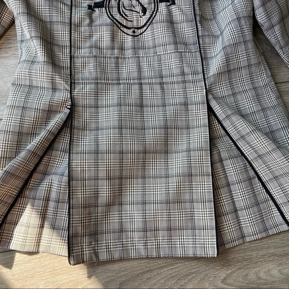 Kerrits Rain Shelter Barn Jacket Medium Tan Plaid - Picture 13 of 16